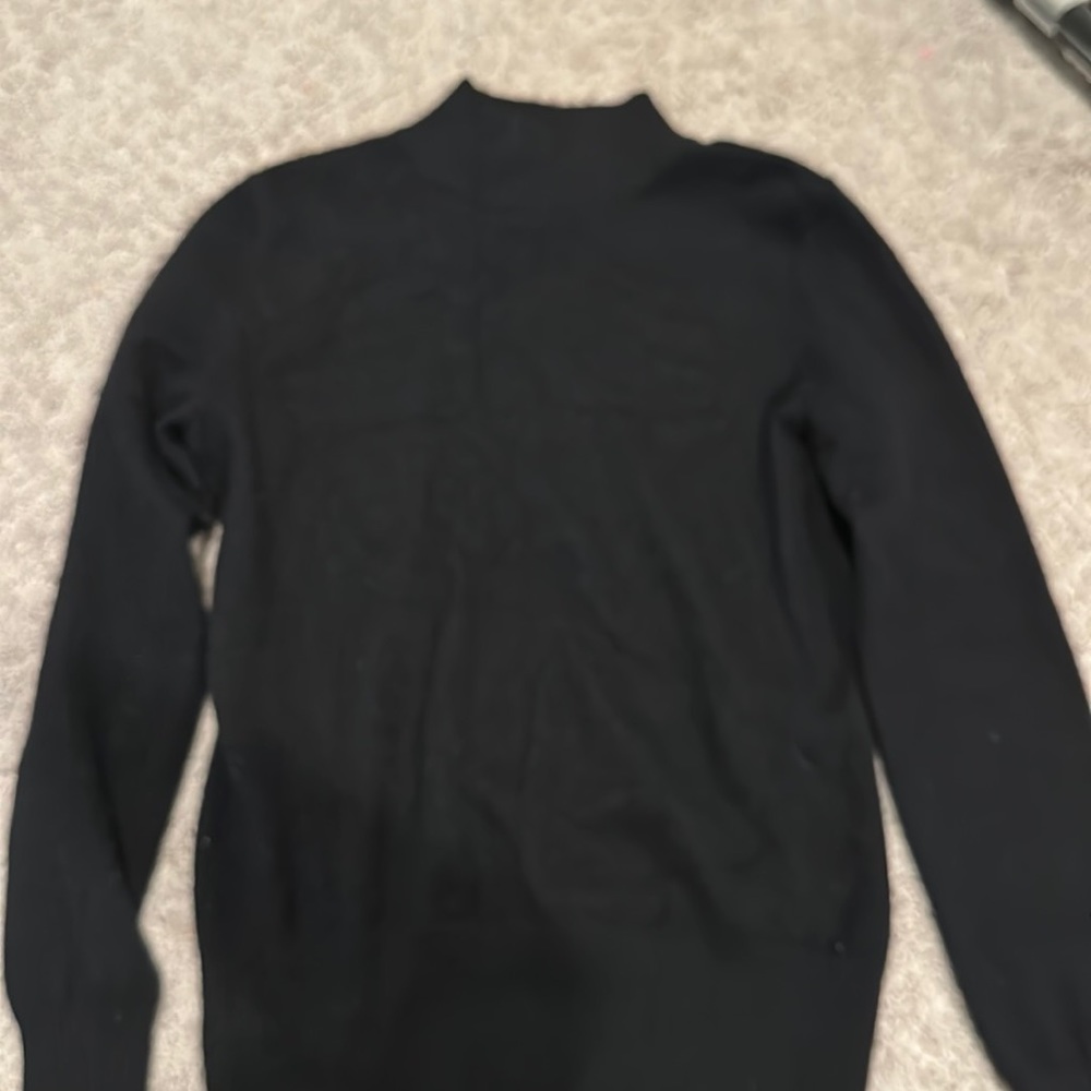 Investments Fine Cashmere Black Sweater